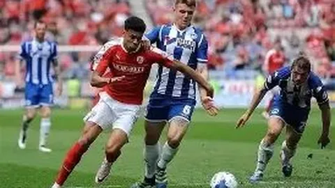 惊鸿一跃！哈兰德28分钟头槌建功，英超百球里程碑！曼城力克利物浦，1-0绝杀！