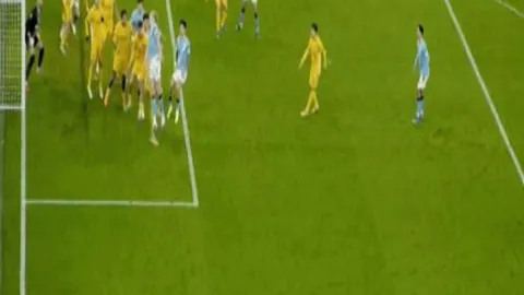 热刺连胜势头强劲，迎战回暖利物浦，激情之战一触即发！