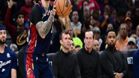 深夜分析：大乐透期号专家推荐，欧陆豪门强强对话前瞻